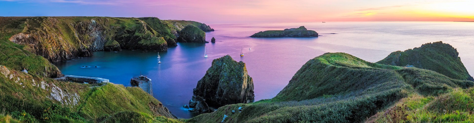 Walk the Cornish Coast. United Kingdom