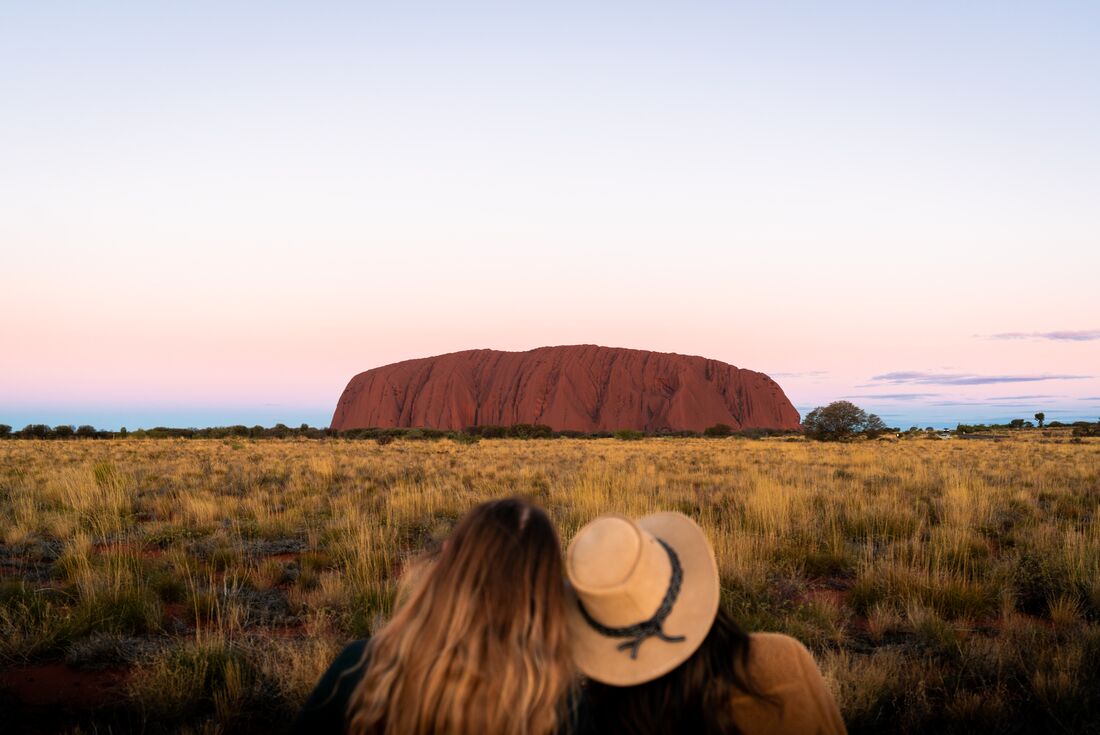 Uluru & Kata Tjuta Express. Australia